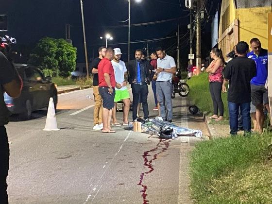 Motociclista morre em acidente com caminhonete que fugiu sem prestar socorro